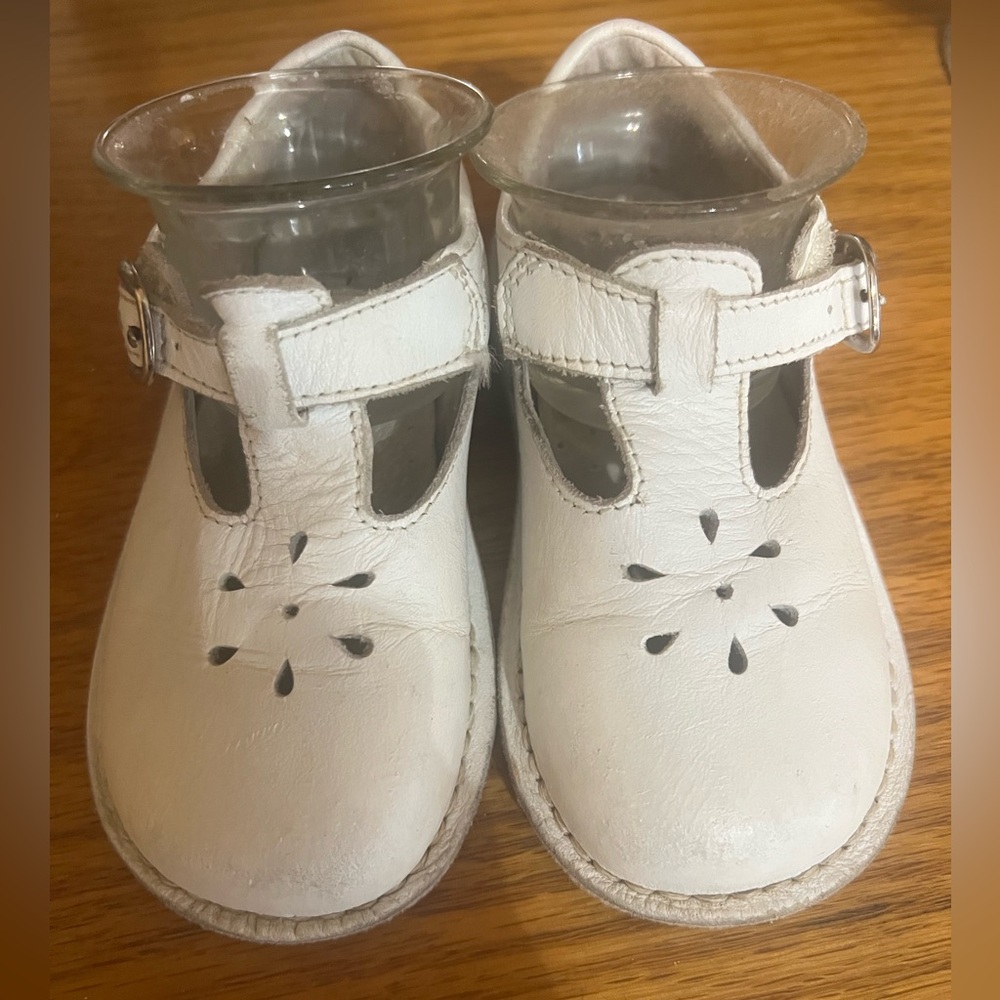 Lamour White girl’s Shoes